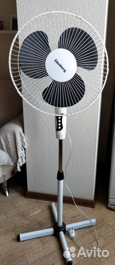 Вентилятор напольный Elenberg