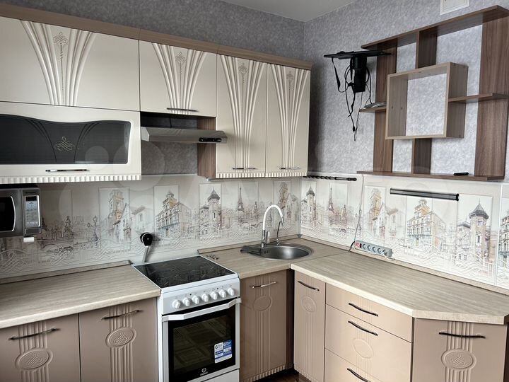 2-к. квартира, 58 м², 4/9 эт.