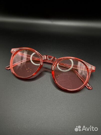 Декоративные розовые очки солнечные