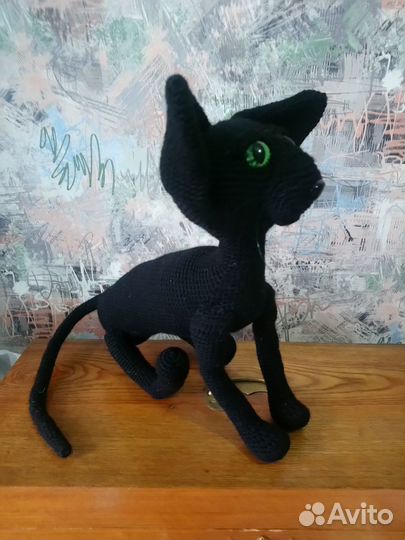 Кот ориентал вязаный