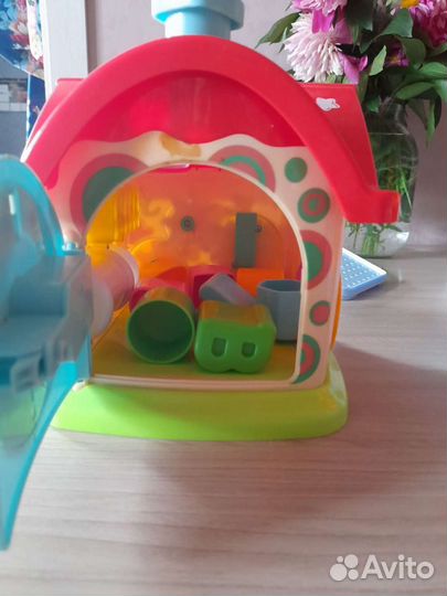 Игрушка развивающая Домик сортер
