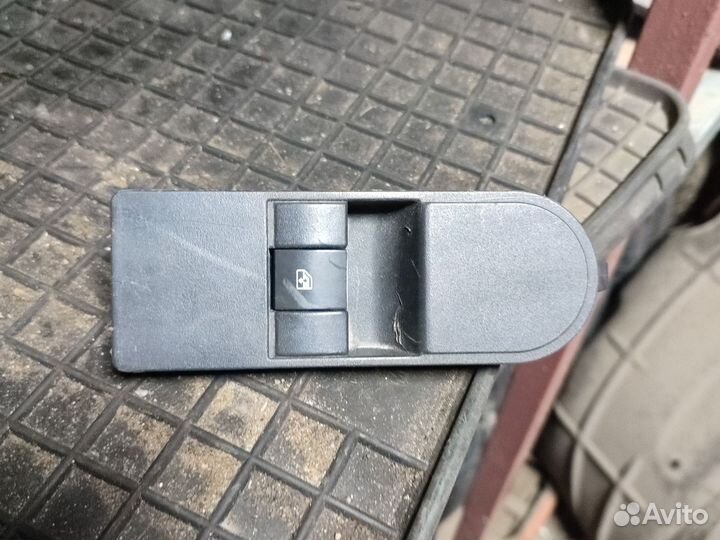 Opel astra h кнопка стеклоподъёмника пассажира