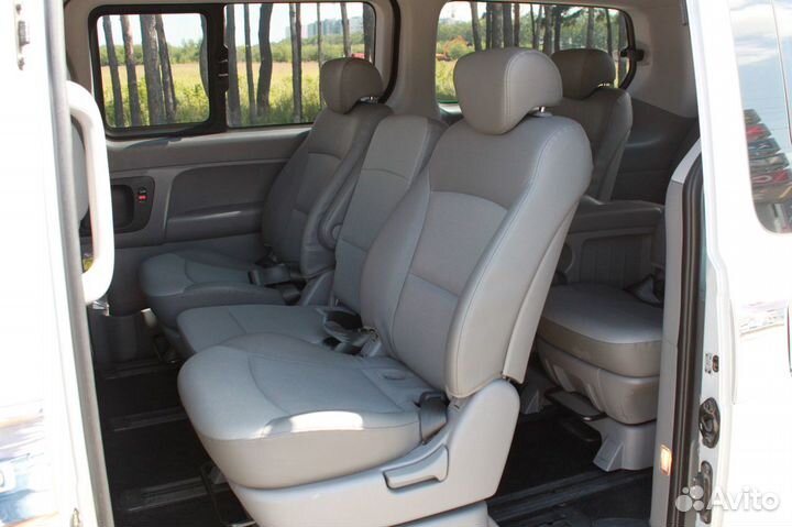 Аренда минивена 9 мест Hyundai