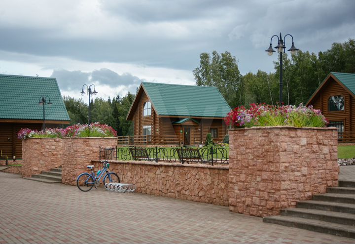 Коттедж 100 м² на участке 10 сот.