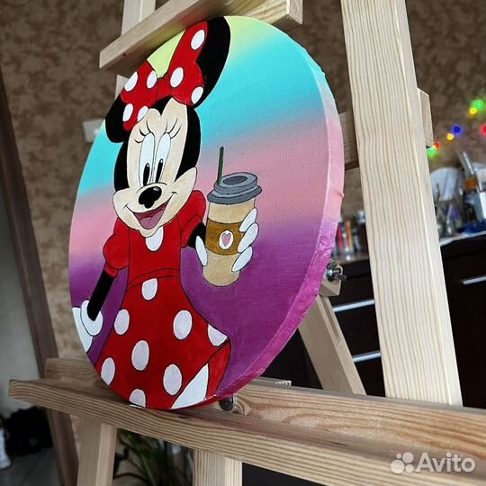 «Мини Маус с кофе» масло, холст на подрамнике