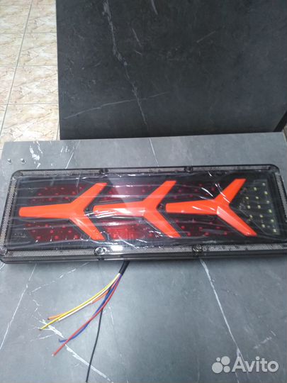 Задние фонари LED универсальные грузовые 12-24V