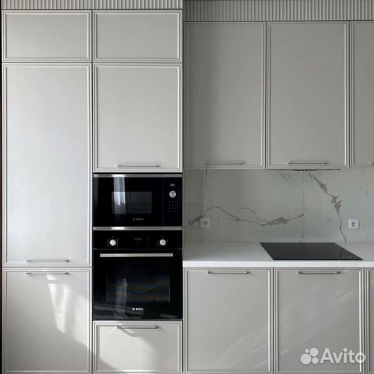 Кухонный гарнитур прямой в потолок на заказ