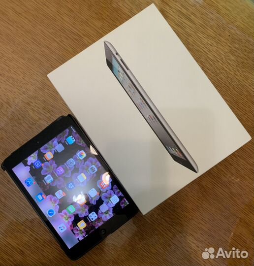 Планшет iPad (2)