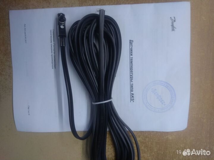 Danfoss датчик температуры AKS