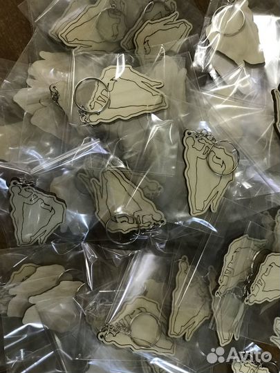 Брелок из фанеры