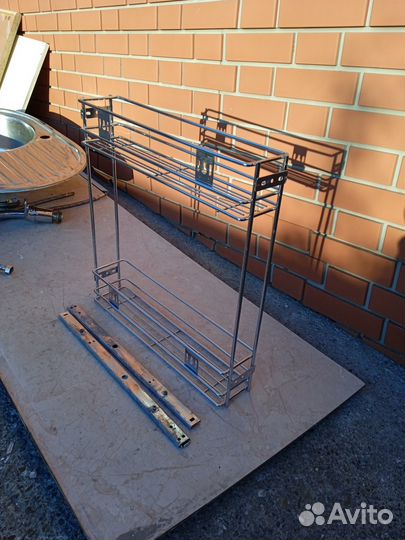 Бутылочница выдвижная