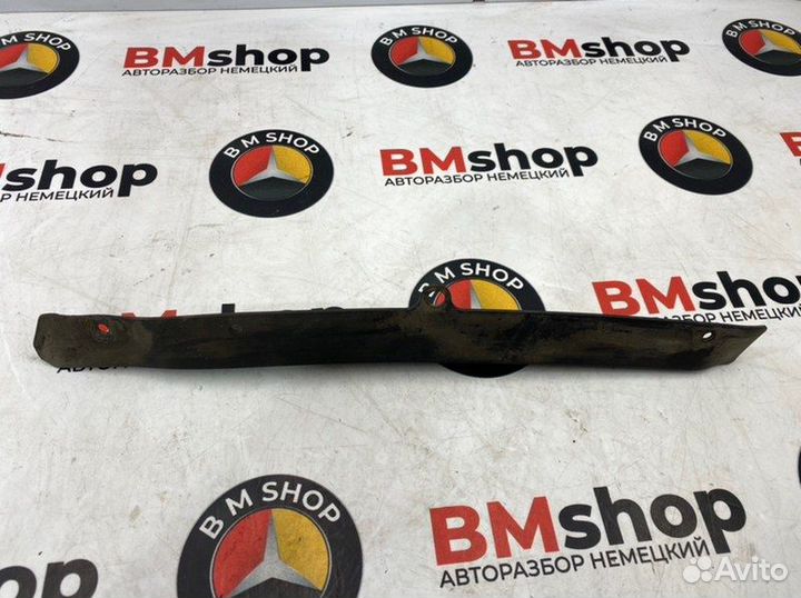 Брызговик передний левый Bmw 335I E90 N54B30A 2008