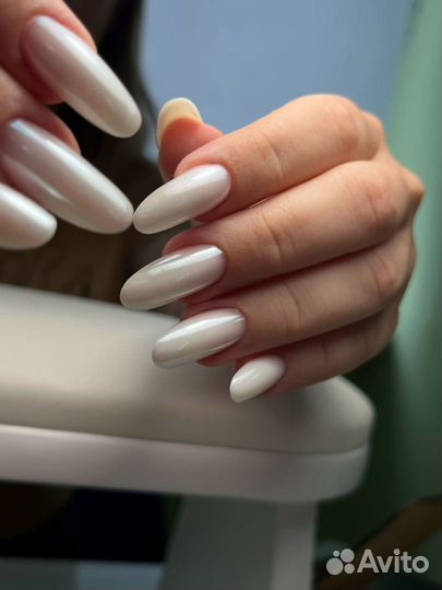 Маникюр и педикюр