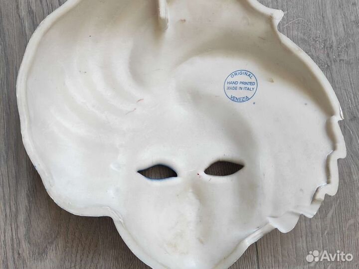 Венецианская маска