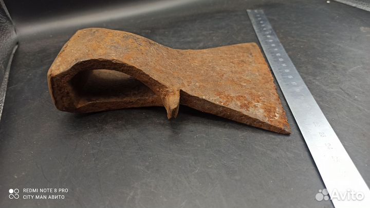 Топор плотницкий. Б.у
