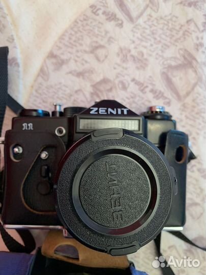 Фотоаппарат Зенит 11 с объективом Зенитар М-1.9/50