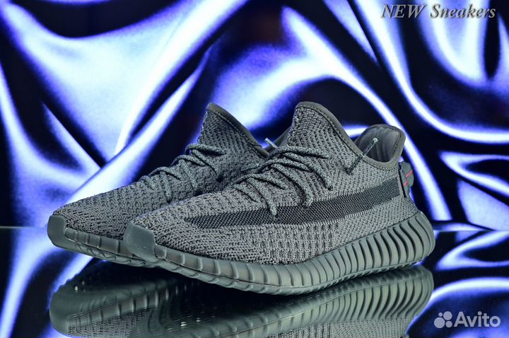 Yeezy Boost 350 V2 Reflective Black Static