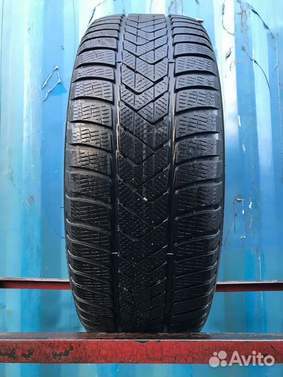 Pirelli Winter Sottozero 3 245/50 R19