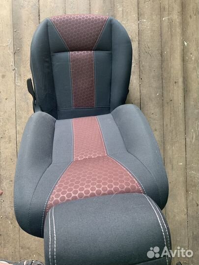 Сиденье водительское Форд Фиеста мк6 2011
