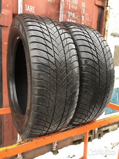 Bridgestone Blizzak LM-001 225/60 R17