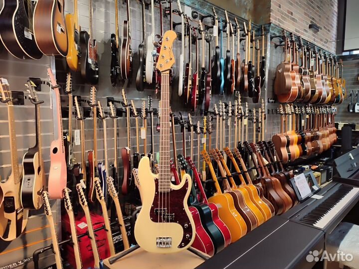 Бас-гитара Prodipe PB80RA - кремовая