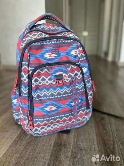 Рюкзак школьный