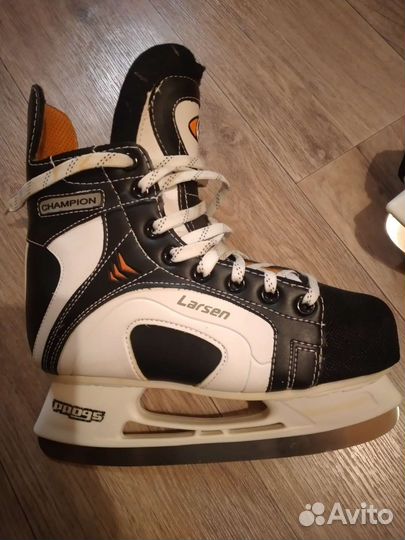 Коньки хоккейные Larsen Champion
