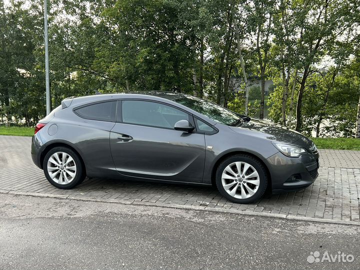 Opel Astra GTC 1.6 МТ, 2012, 120 000 км