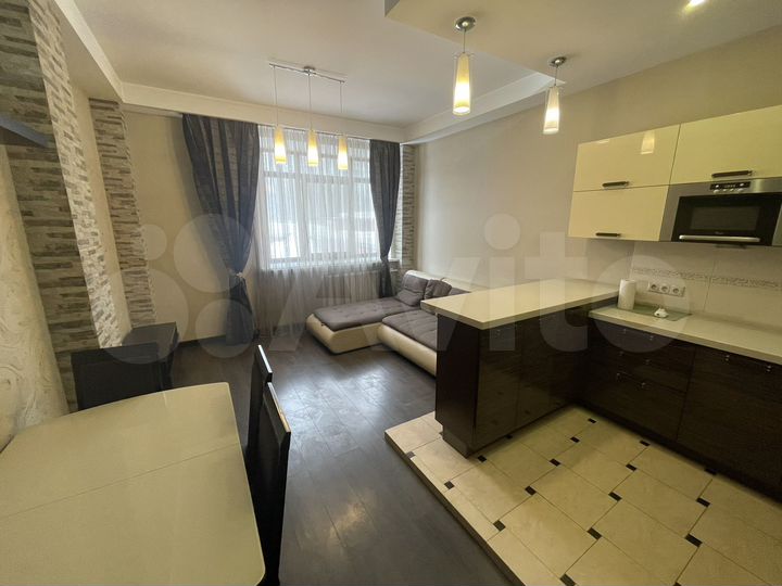 2-к. квартира, 73 м², 2/9 эт.