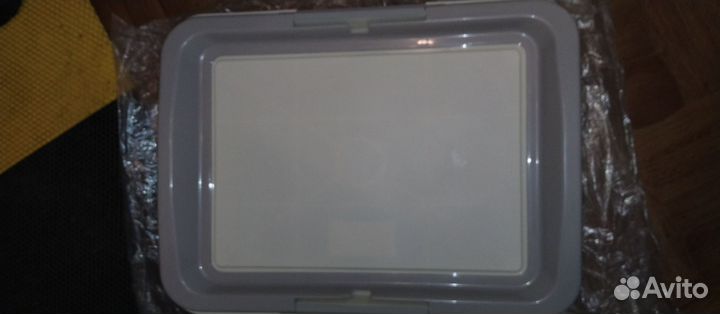 Лоток для собак под пеленку