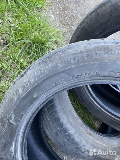 Maxxis Victra Sport SUV VS5 255/55 R20