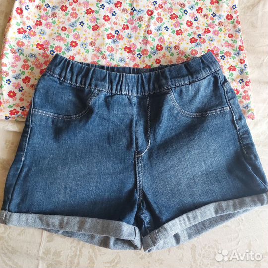 Комплект на девочку 128