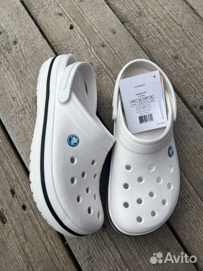 Шлепанцы crocs