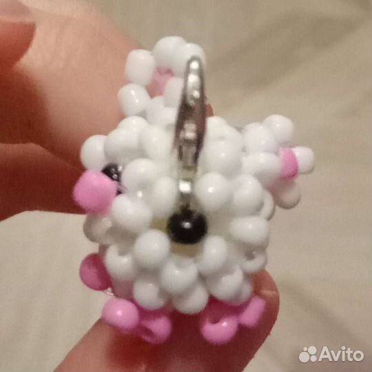 Мышь белая из бисера