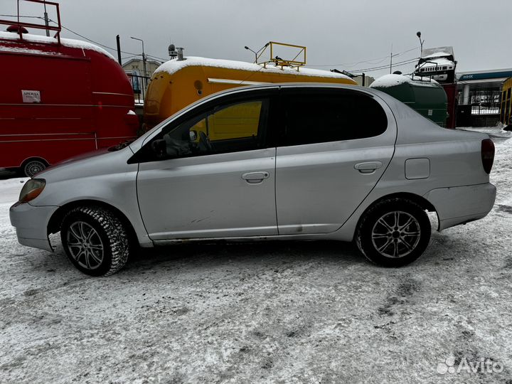 Toyota Platz 1.3 AT, 2000, 250 000 км