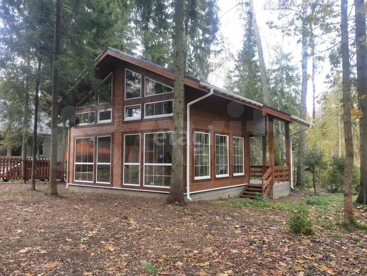 Дом 145 м² на участке 6 сот.