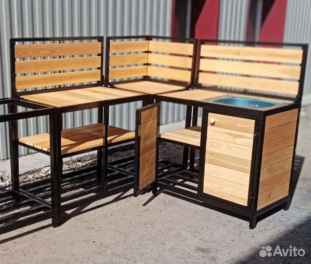 Кухня садовая с мангалом в стиле лофт