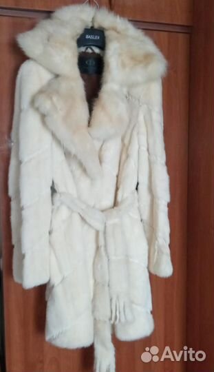 Шуба норковая 42 44 белая
