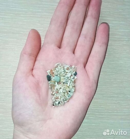 Для птиц: минеральная смесь, нуг, бисквиты, сера