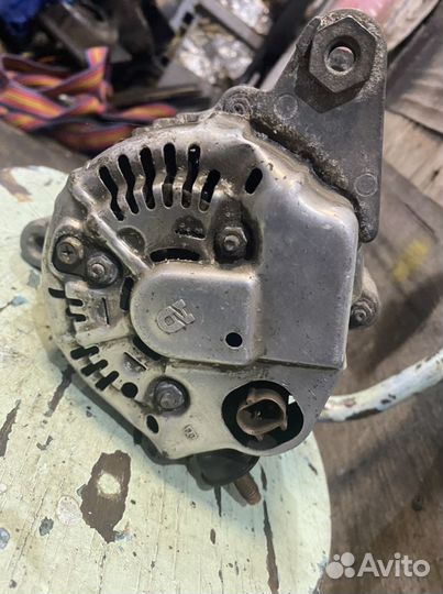 Генератор волга сайбер, chrysler 2,4