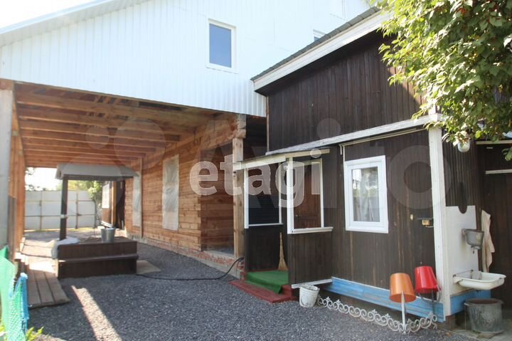 Дача 201,3 м² на участке 10,1 сот.