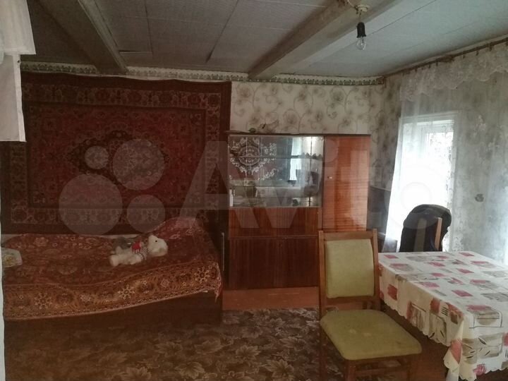 Дом 28,4 м² на участке 33 сот.