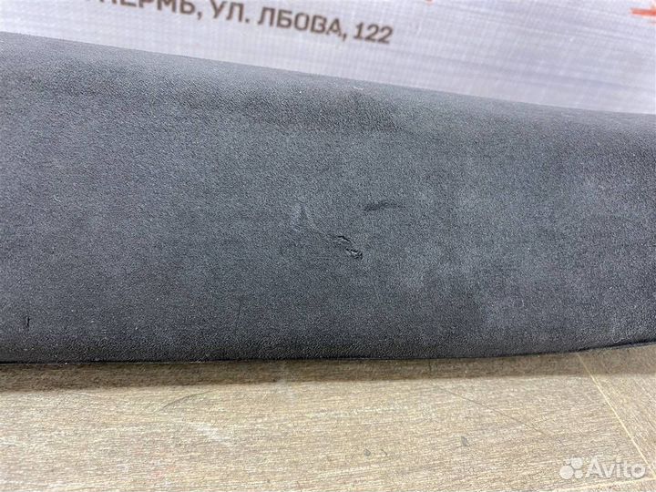 Обшивка стойки кузова передняя левая Audi Q8