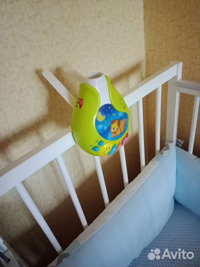 Мобиль на кроватку музыкальный