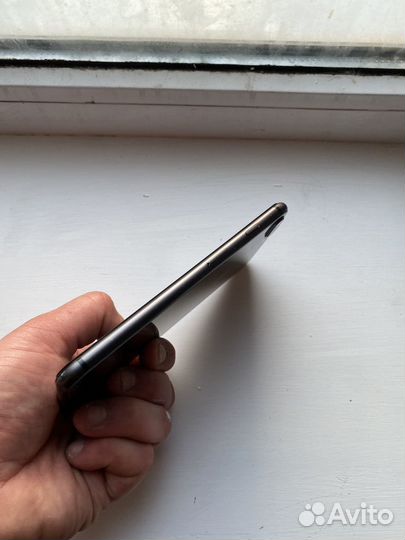 iPhone 8 Plus, 64 ГБ