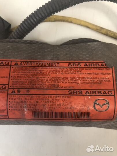 Подушка безопасности боковая (в сиденье) передняя