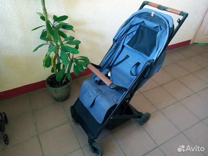 Прогулочная коляска бу