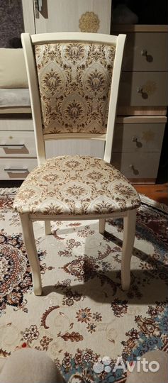 Стол и 2 стула