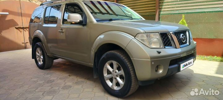 Nissan Pathfinder 2.5 AT, 2008, 252 000 км