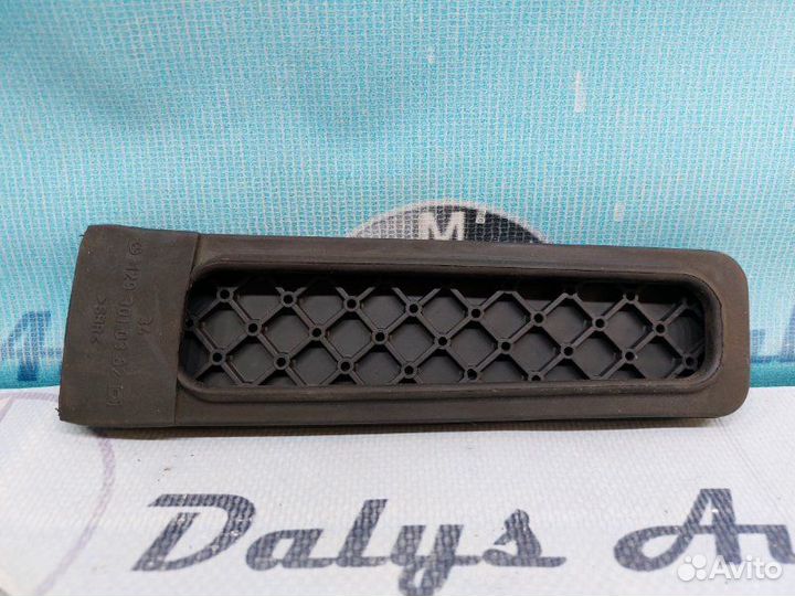 Накладка на педаль Mercedes-Benz E-Class W210